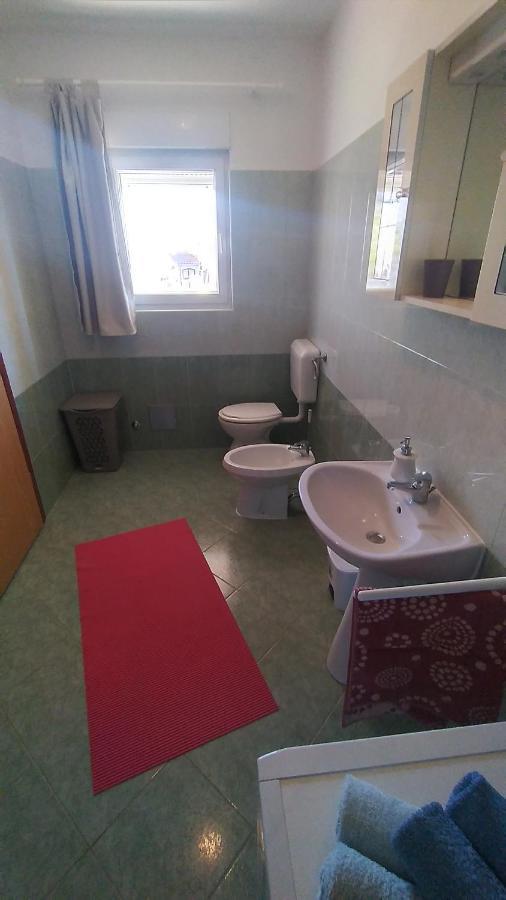 Apartman Ana Pula Bagian luar foto